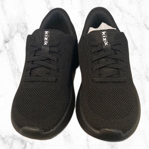 Kizik Little Kids Athens Hands-Free Knit Sneaker Black Out Size 11C